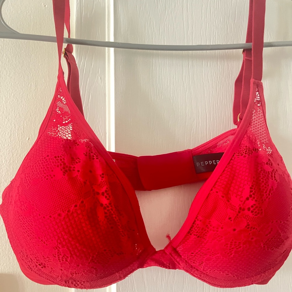 Pepper Red Lace Push-Up Bra